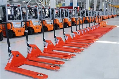 Достигао нови историјски максимум у 2025: распродаја виљушкара